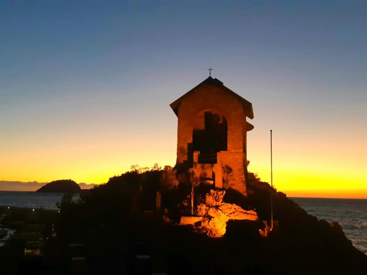 B&B Nido Sul Mare Alassio Buitenkant foto