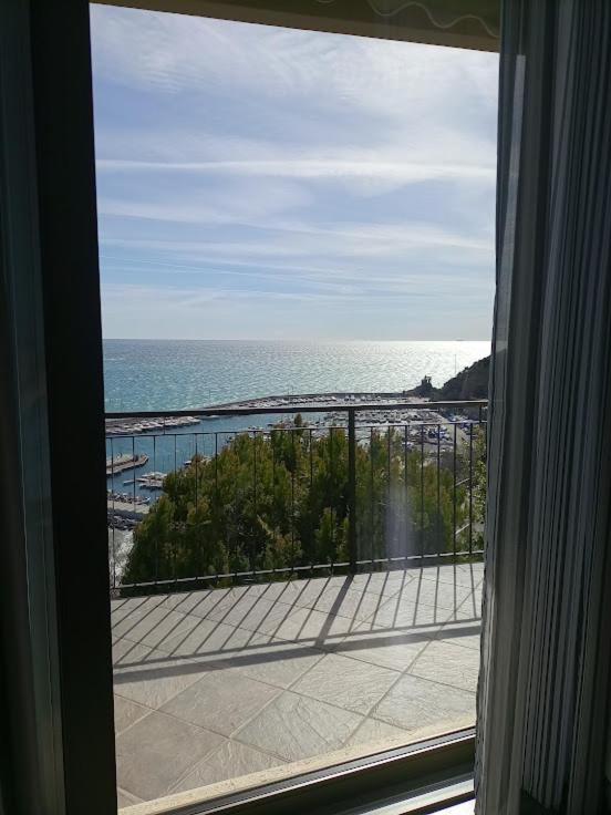 B&B Nido Sul Mare Alassio Buitenkant foto